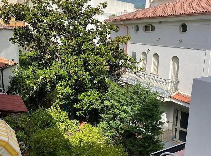 Casa Benvenuto Alojamento de Acomodação e Pequeno-almoço 4*